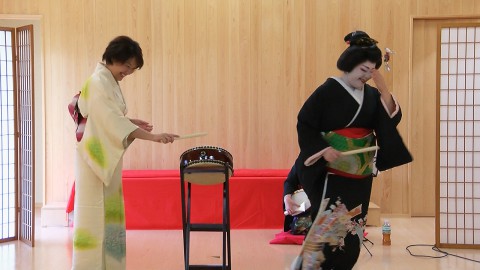 Japanese traditional party game, Omawari-san