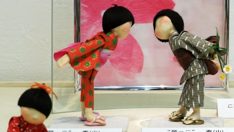 Japanese paper dolls Warashikko(children)                                                     