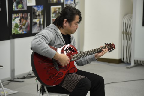 Kimuyan plays the guitar beautifully