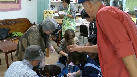 the workshop was held in a space of the gallery by Masao Ishikawa